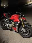 Ducati Streetfighter V4S