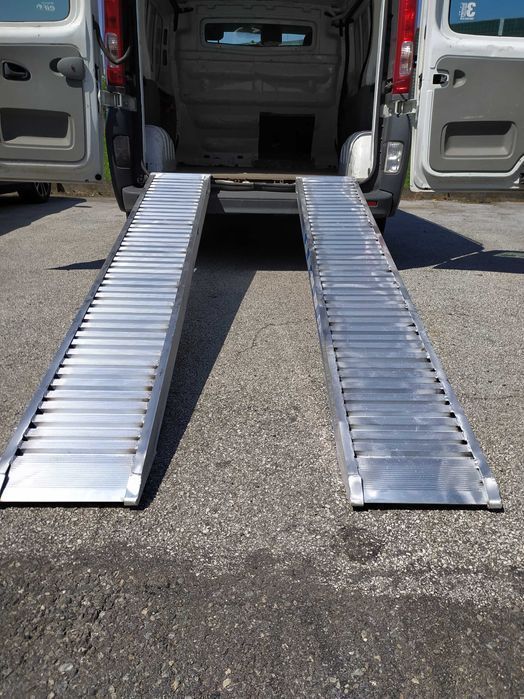 Najazdy aluminiowe / Komplet 2,5m-5m do 13t, faktura, znak CE, dostawa