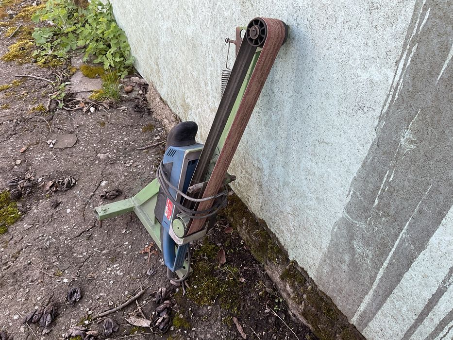 Гріндер шліфмашина