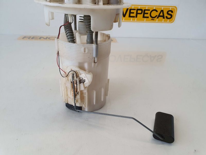 Boia combustível PEUGEOT 208