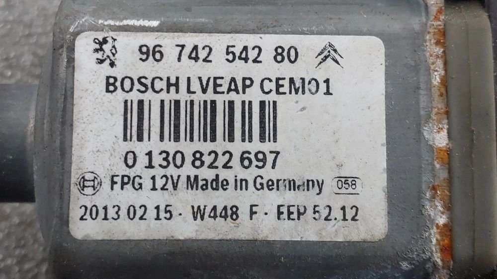 Elevador vidros frente esquerdo PEUGEOT 208