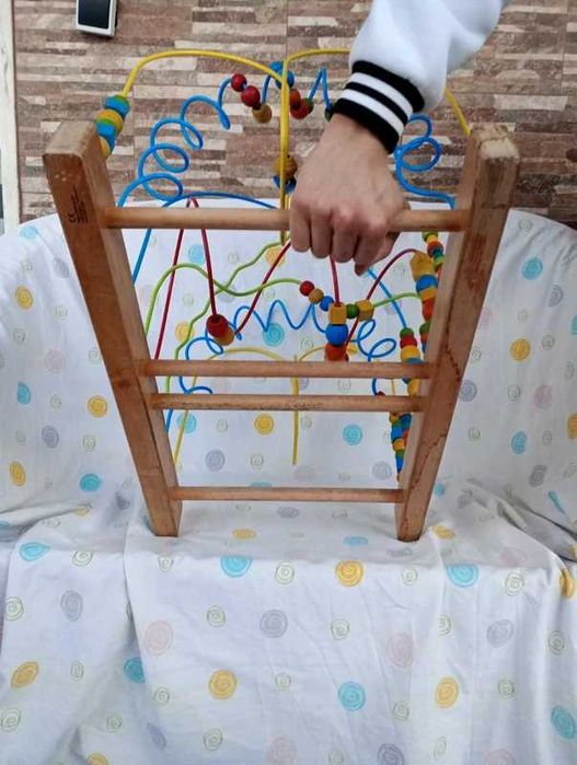 Labirinto / montanha-russa de contas enorme / gigante / grande