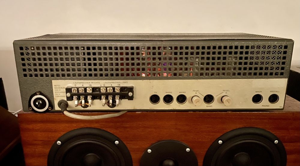 Saba Telewatt Hi-Fi stereo TR 60 wzmacniacz lampowy