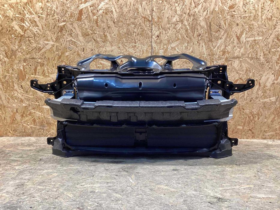 Передняя панель радиаторы вентилятор Porsche Panamera 971805931C 3.0