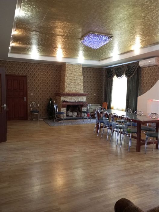 Продам комерційний комплекс в смт. Чоповичі, Коростенський р-н.