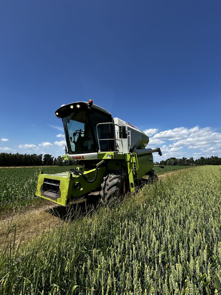 Claas Avero 240 APS