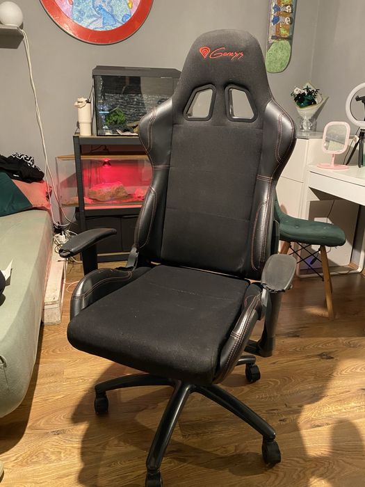 Krzesło gamingowe komputerowe obrotowe marki genesis