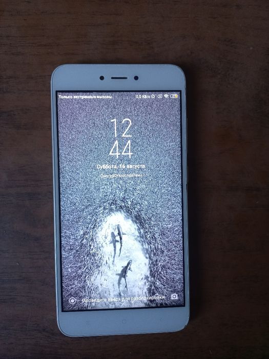 Смартфон Xiaomi Redmi 5A