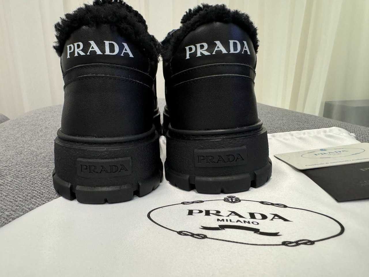 Кросівки PRADA зимові, 39 розмір. В наявності.