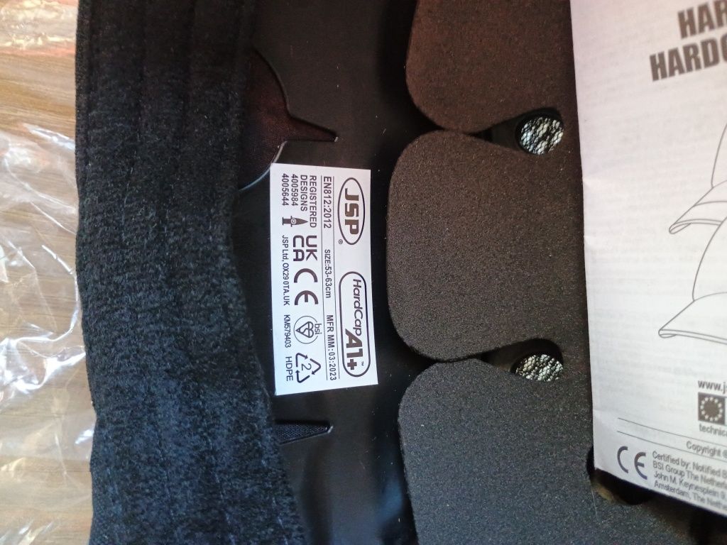 JSP Hard Cap A1+ Czapka wzmacniana