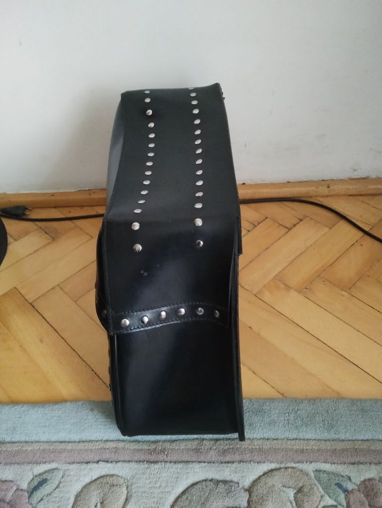 Sakwy skórzane motocyklowe