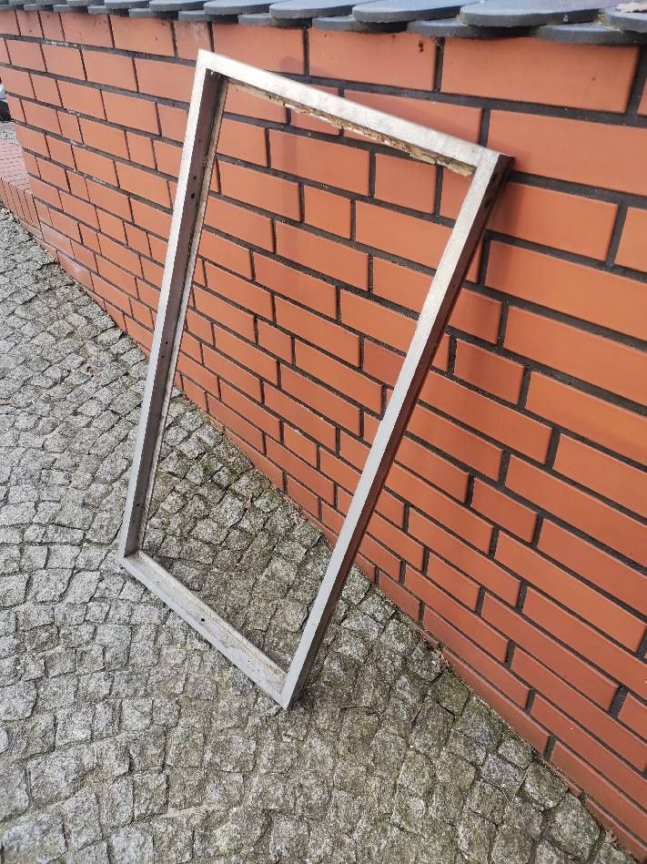 Okno aluminiowe 100/550/5
