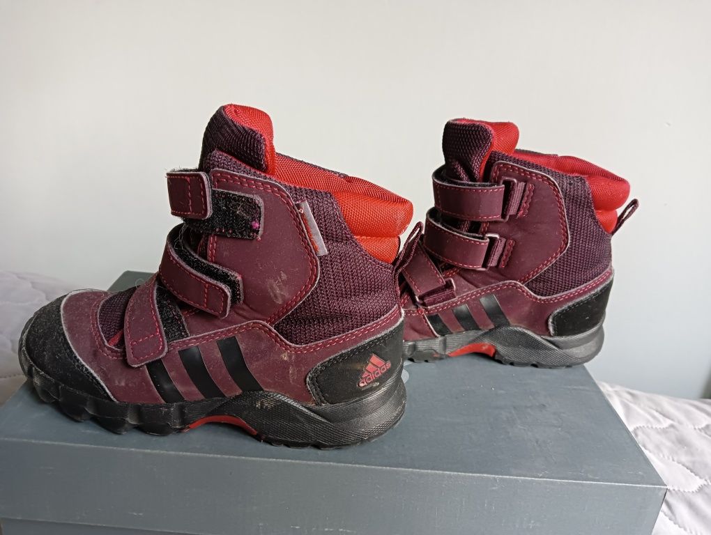 Buty adidas Holtanna, dziecięce zimowe śniegowce 27