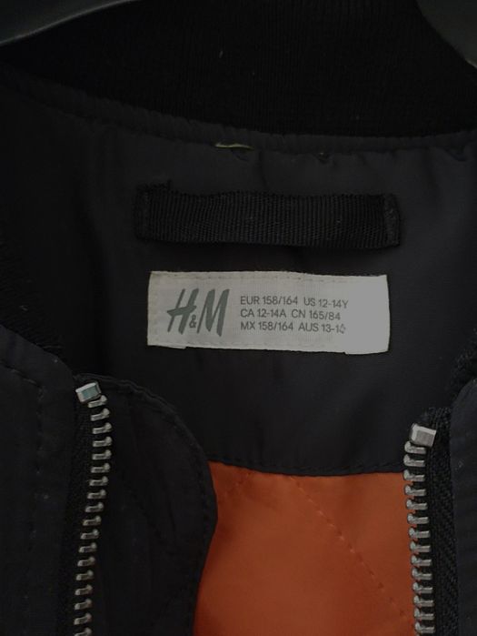 Куртка від H&M, в ідеальному стані