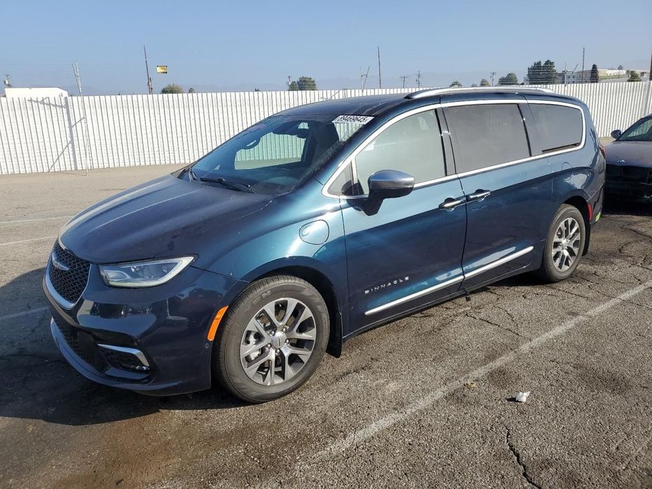 Chrysler Pacifica 3.6 V6 287 KM, Pinnacle, Hybryda PLUG-IN, mała szkoda, niski przebieg!