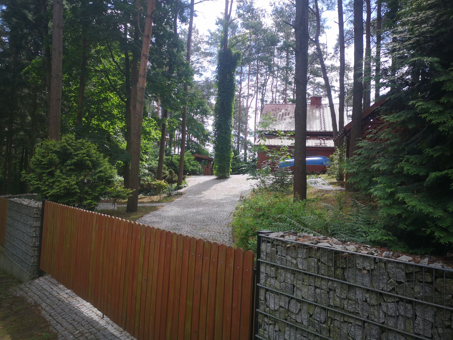 Domek nad jeziorem na Mazurach