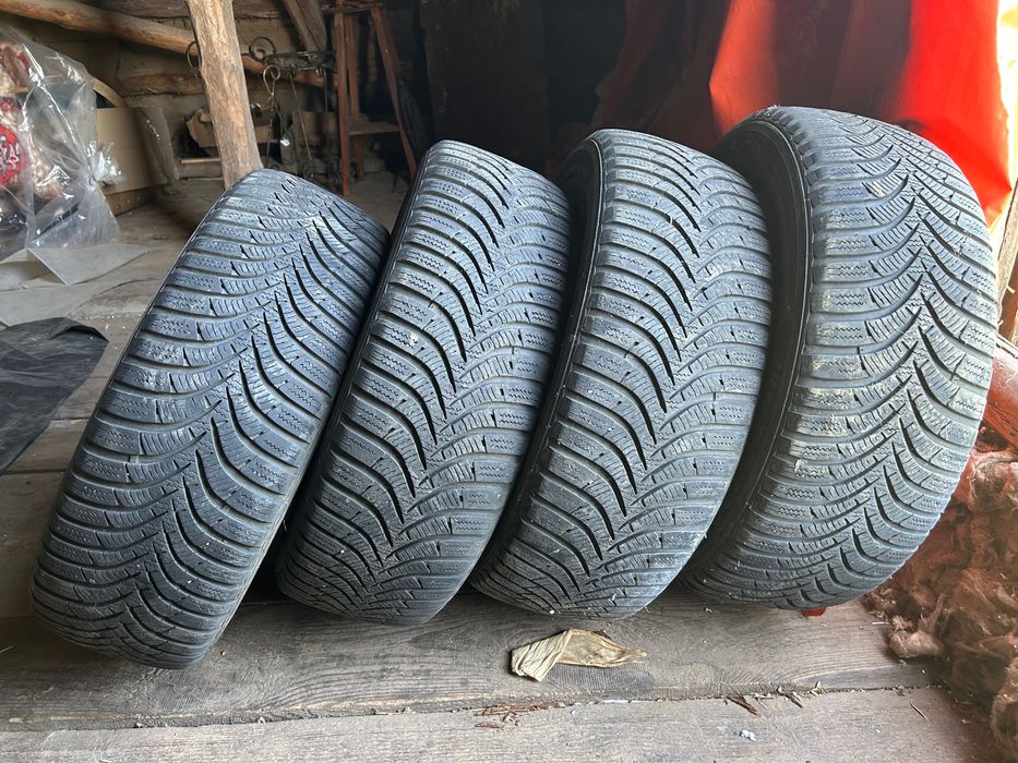 Комплект зимових шин з дисками 185/60R14
