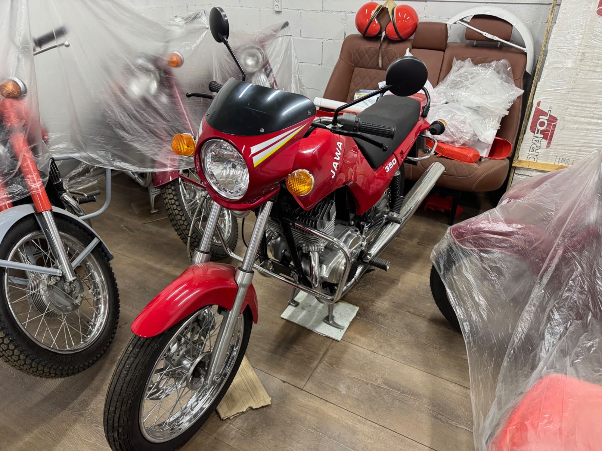 JAWA 640 Lux Retro Style
