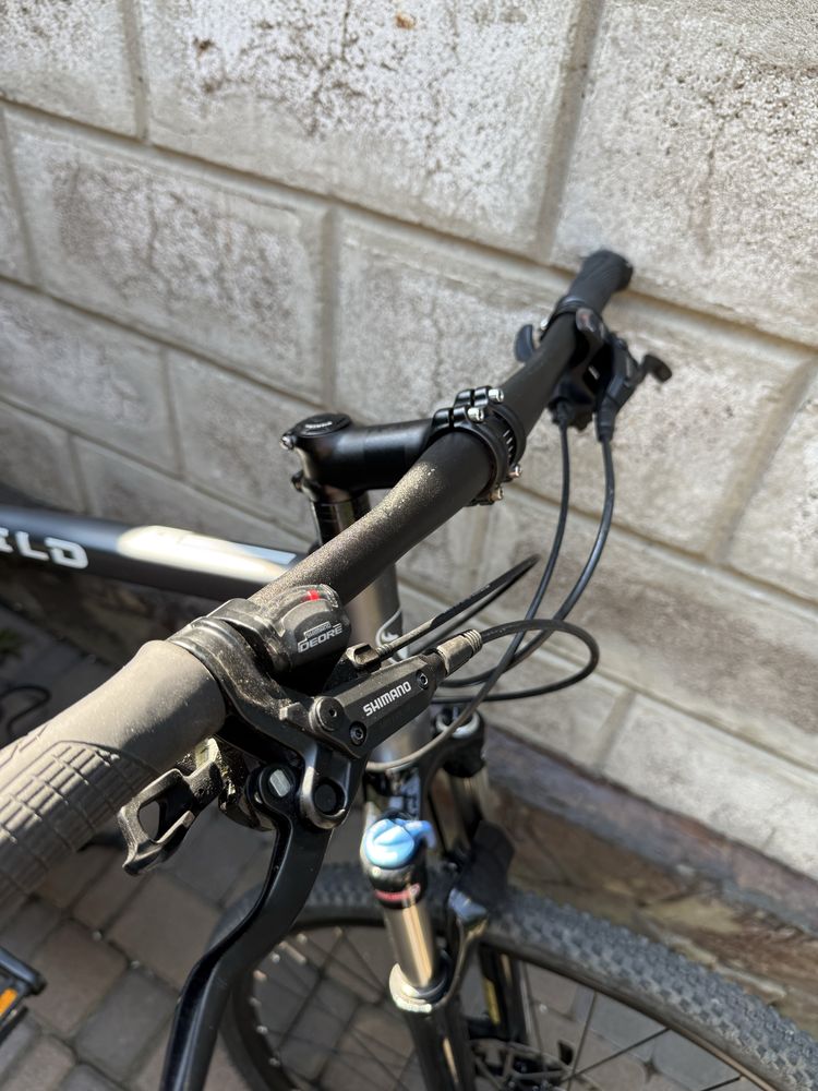Кроссовый хардтейл Rotwild R.T1 на Shimano XT