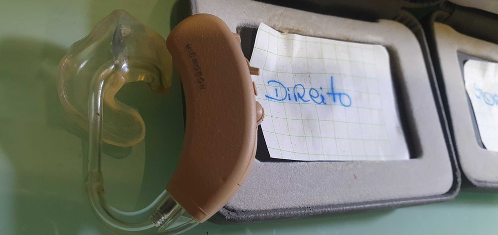 Aparelho de audição da marca MICROSON