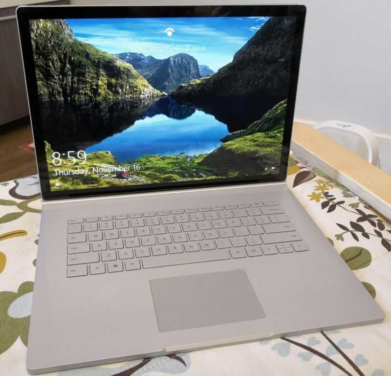 Surface Book 2 - i7, 16GB, 1TB