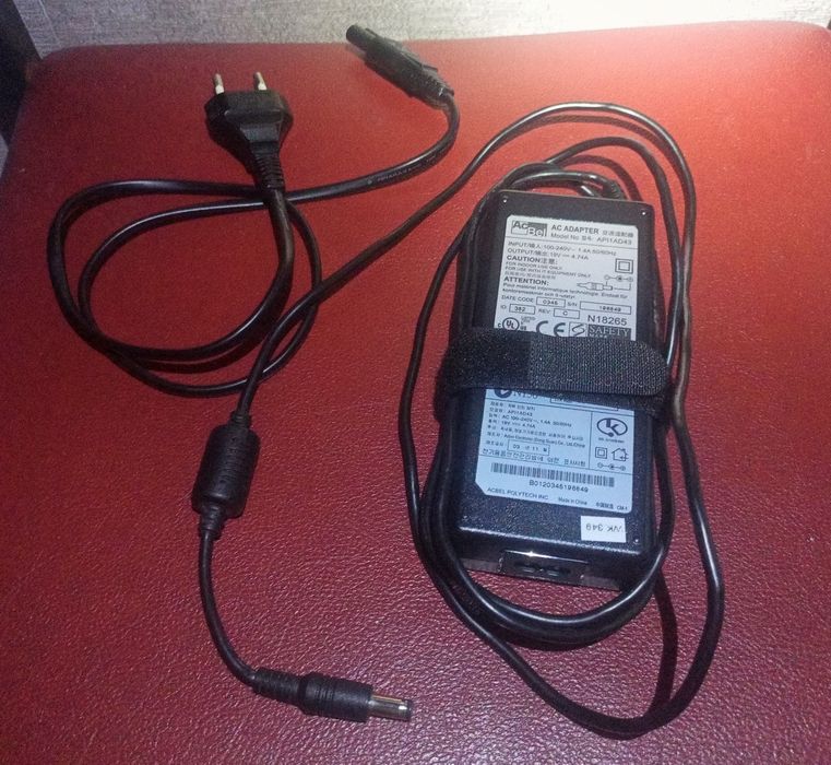 Блок живлення для ноутбука 90Вт 19В 4.74А