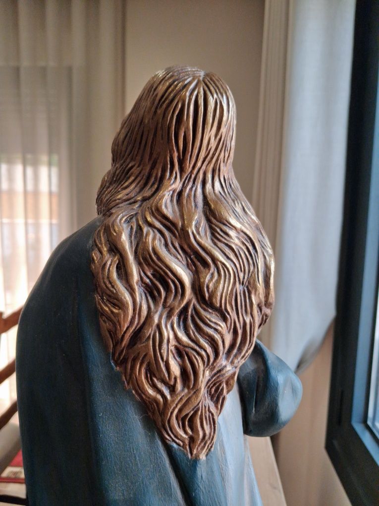 Estarueta Nossa Senhora da Conceição em marfinite maciça pintada a mão