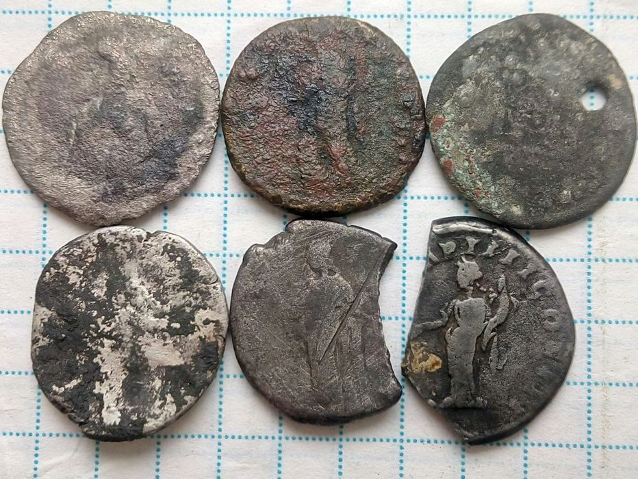 Денарії римські:срібло,лімес:Адріан,Траян,Комод,Пій та ін.Чудовий стан