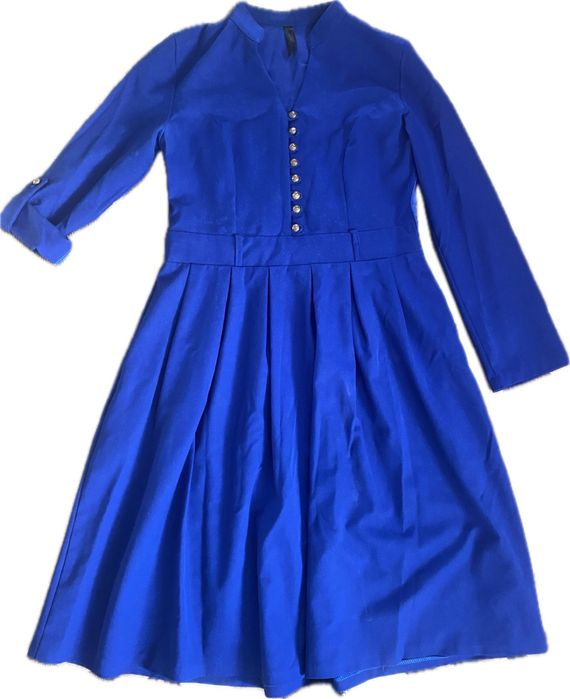 Продаю власні сукні