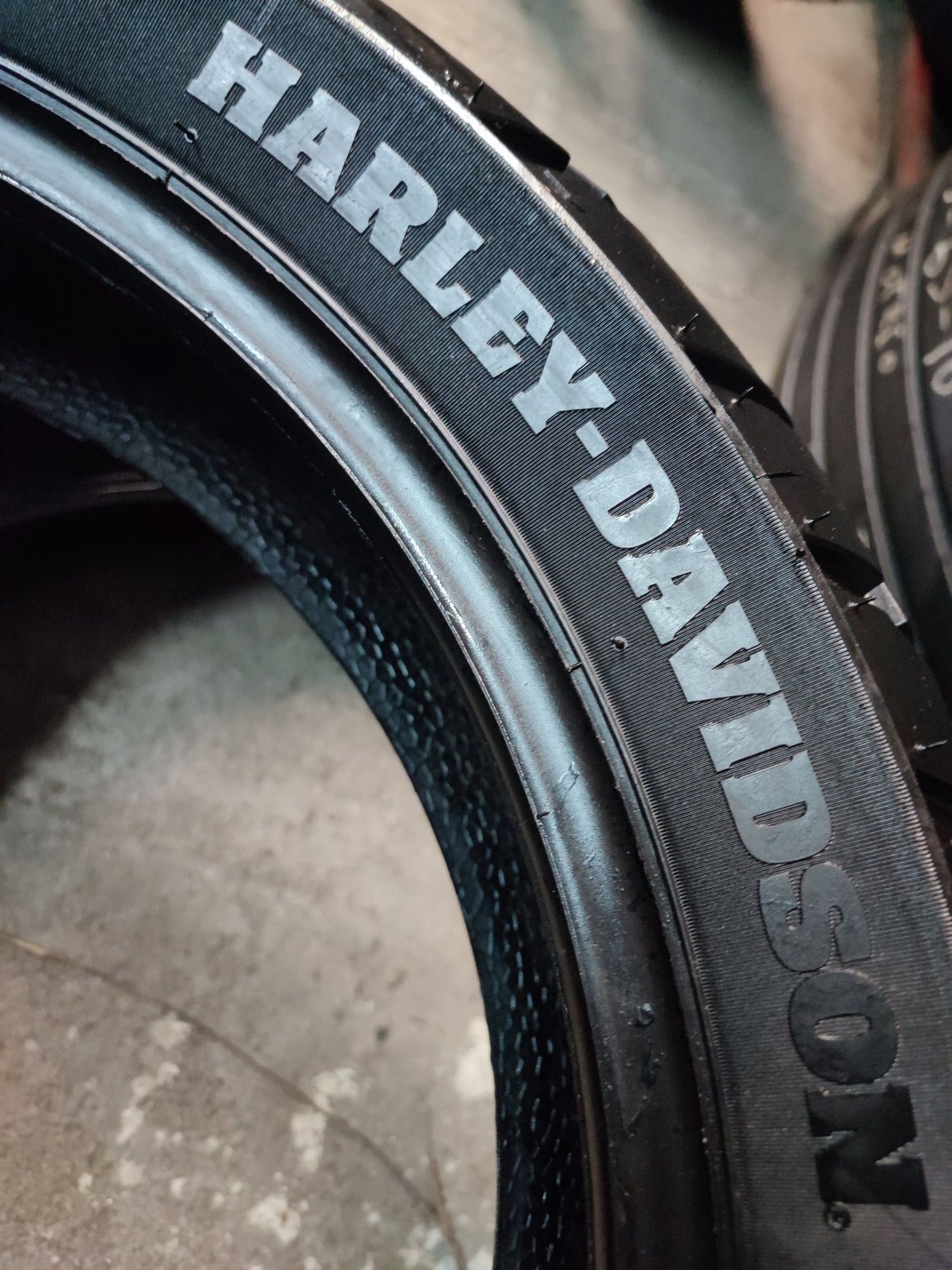Pneu 170/60r17 Michelin Harley-Davidson com 100% piso