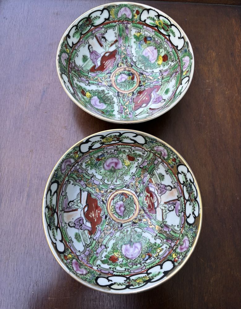 Par de Taças antigas em porcelana Chinesa Mandarim.