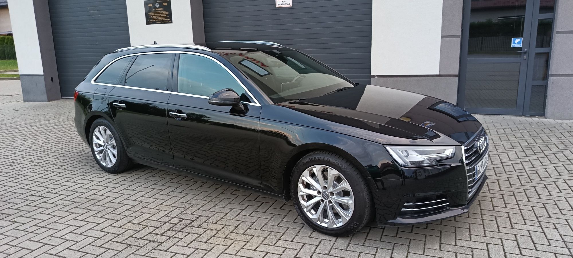 Sprzedam śliczne Audi A4 b9 2.0 TDI sprowadzony z Holandii