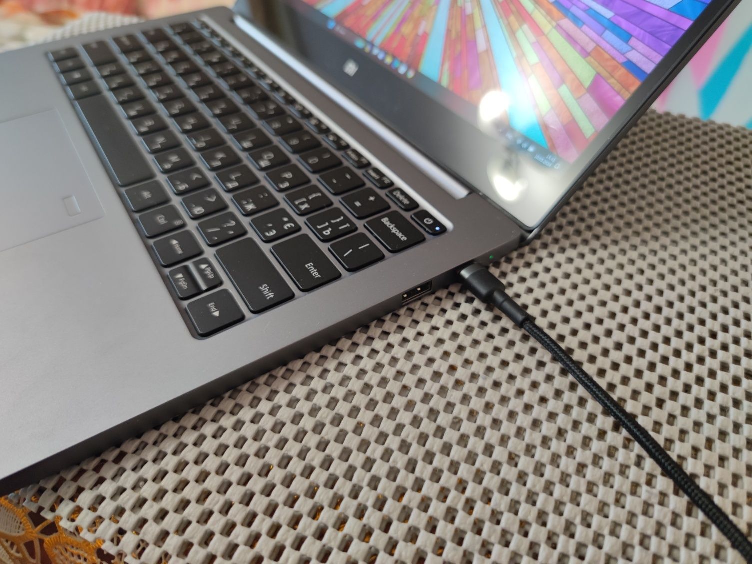 Ноутбук Notebook Xiaomi Mi Air 13.3 i5 8gb ddr4 nvme 255Gb MX150 2gb