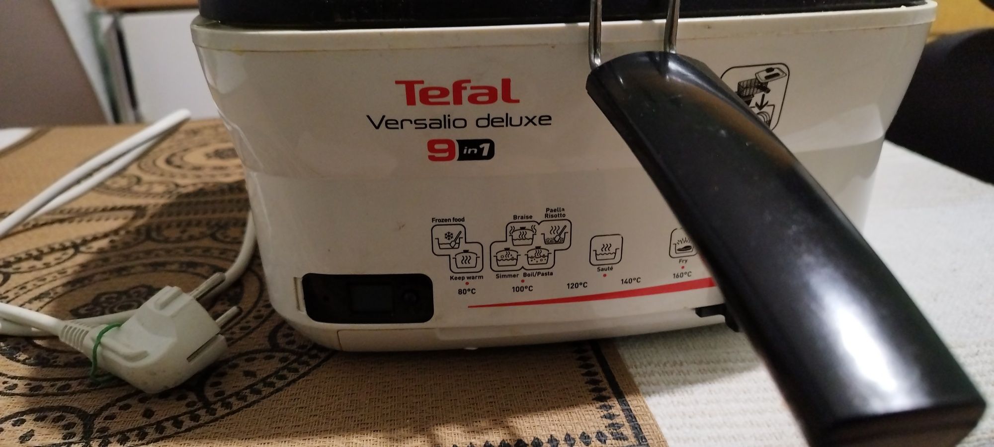 Frytkownica Tefal Versalio Delux 1600 w