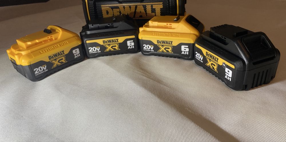 Акумулятори Dewalt 18/20v 20/60v XR Flexvolt