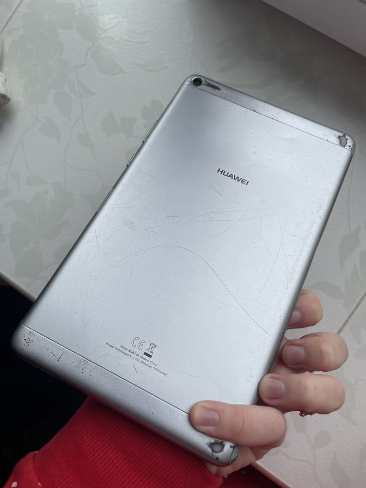 Продам планшет Huawei Mediapad T3