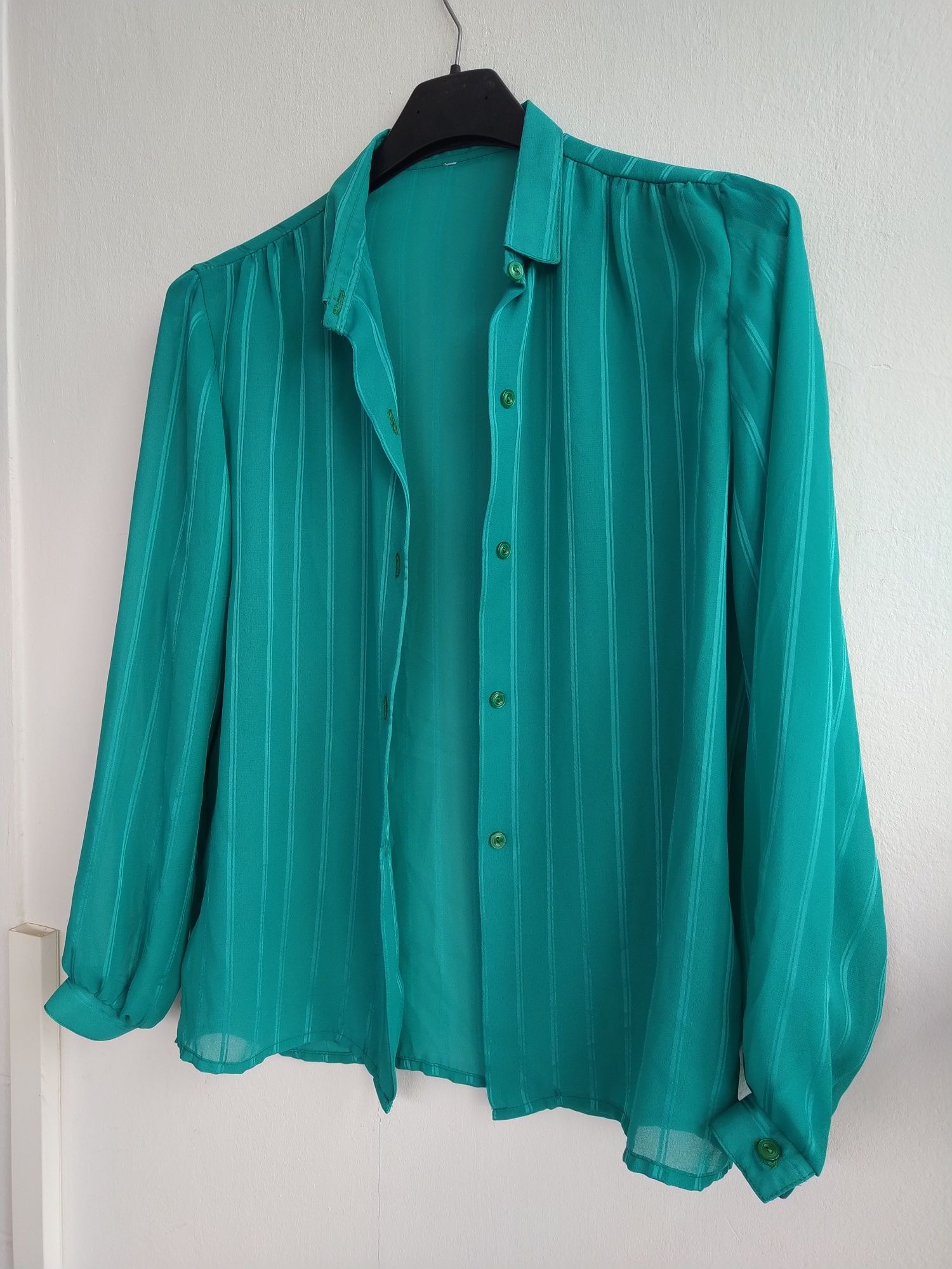 Blusa verde, riscas com brilho - Tamanho L/XL