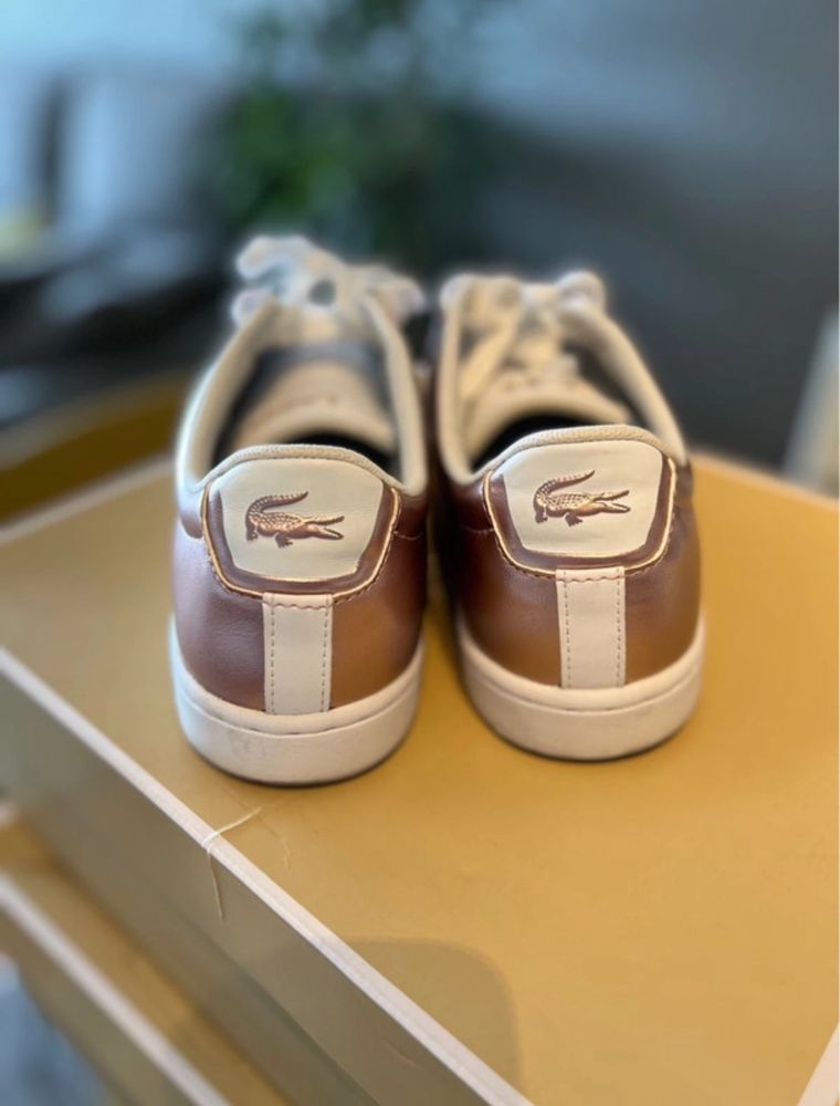 Tenis rosa gold Lacoste