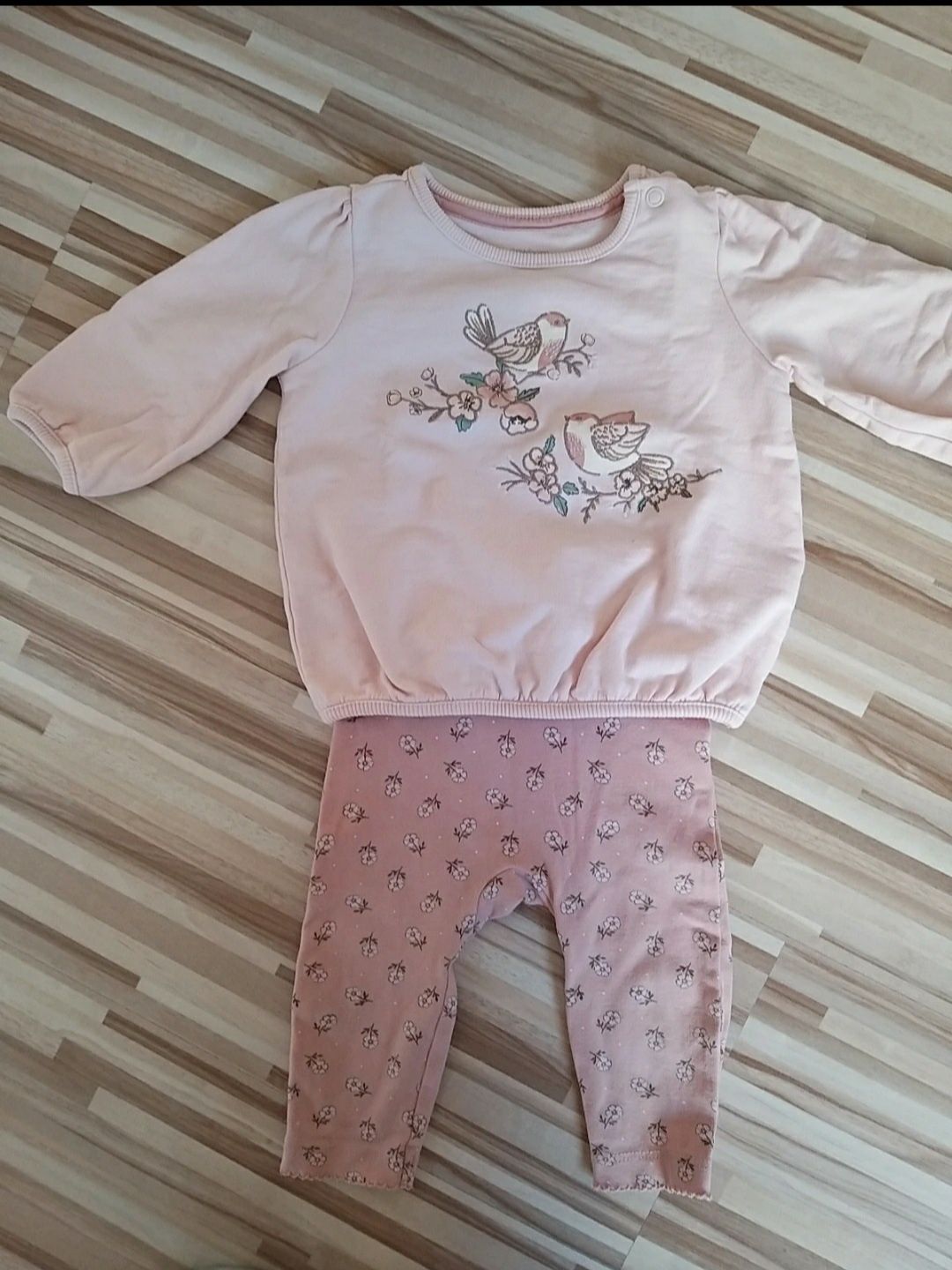 Komplecik bluza i legginsy dla dziewczynki