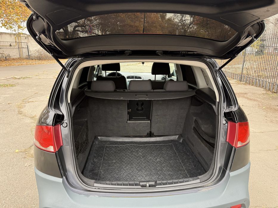 Сиат алтеа в отличном состоянии