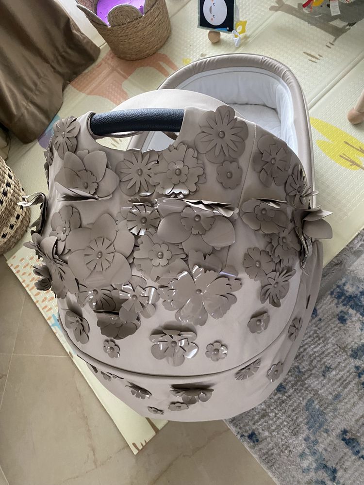 Оригінальна Люлька Cybex Priam 3.0 Simply Flowers