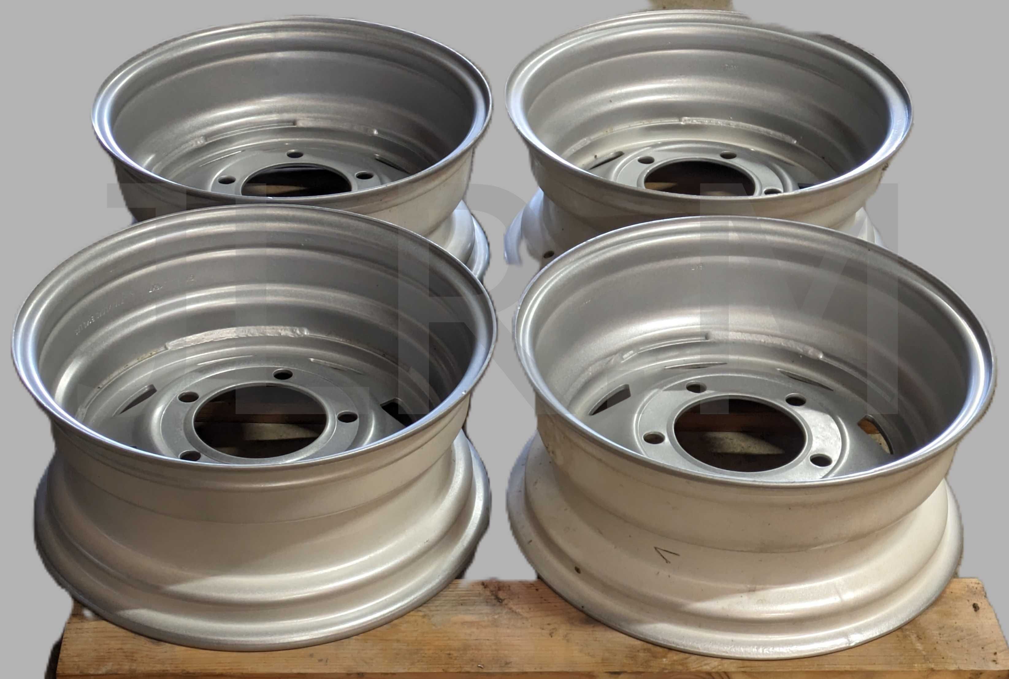 Felgi 16x7 rozstaw śrub 5/165,1 ET08 4X Land Rover DEFENDER DISCOVERY