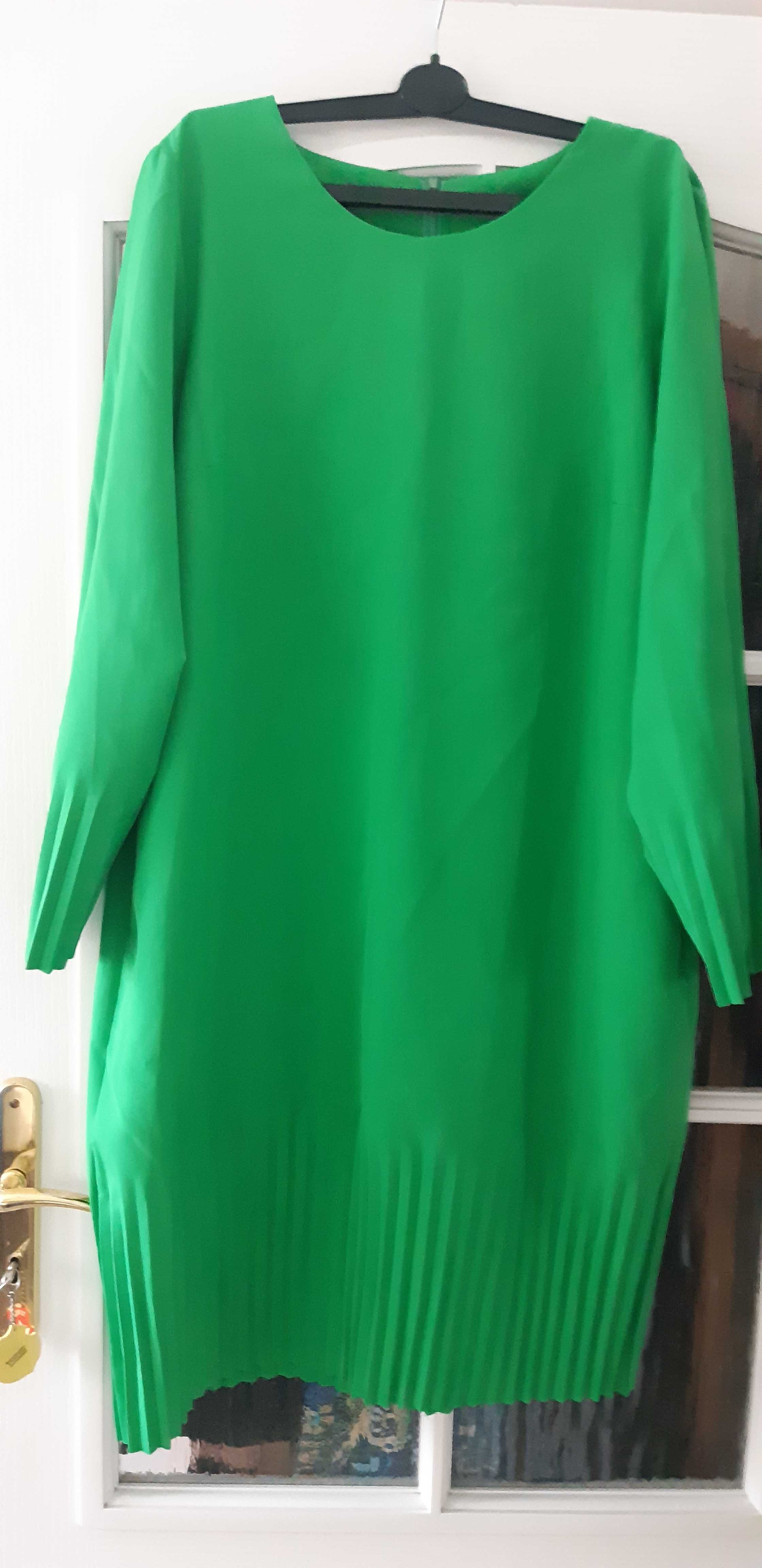 Sukienka zielona r.46