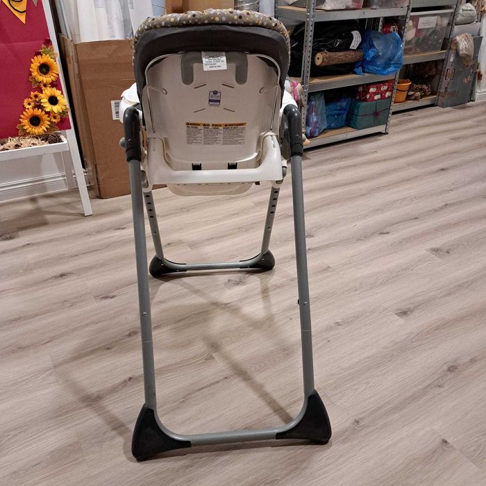 Krzesełko do karmienia Baby Trend – stan bardzo dobry, nowe