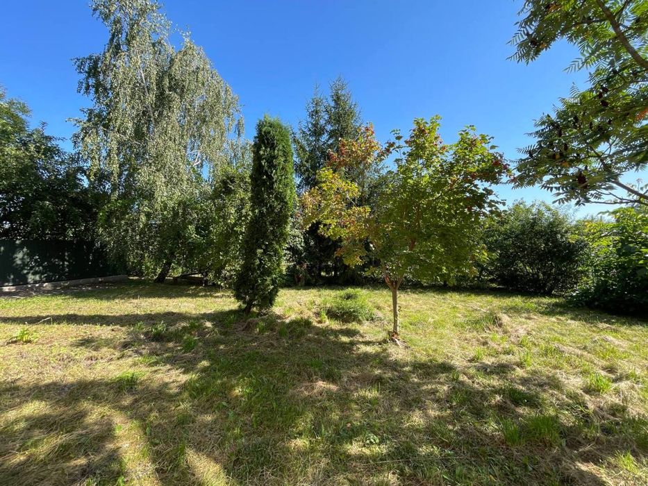 Продаж великого будинку у передмісті Тернополя