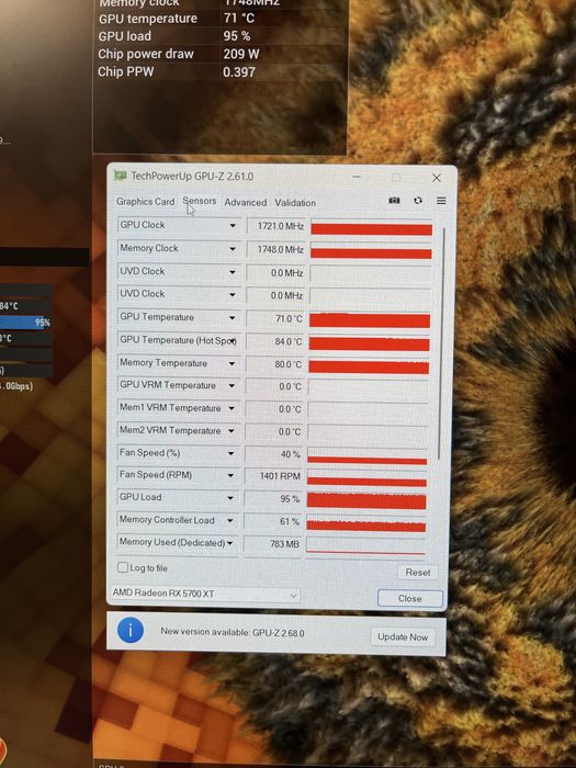 Sapphire Nitro + RX5700XT 8gb