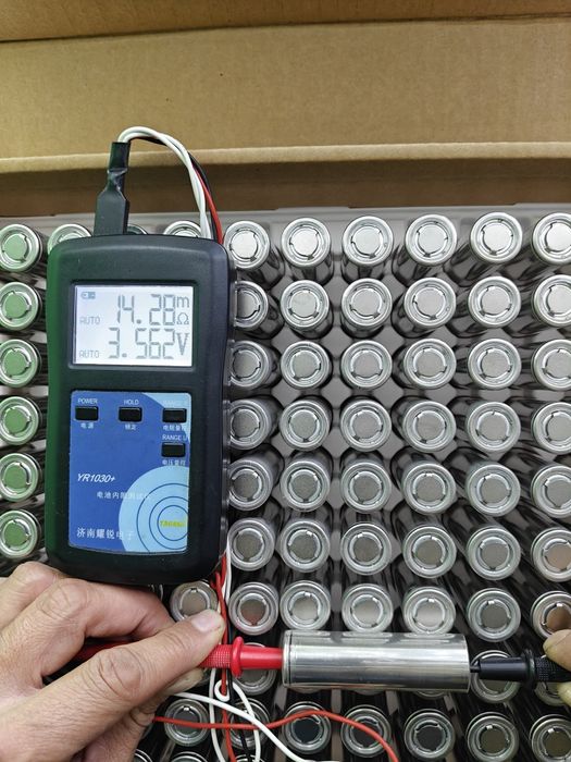 Нові акумулятори lg inr21700-m50l 5000мач 14.4ампер