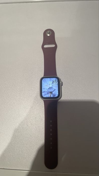 Apple watch оригінал se 40 mm gen 2