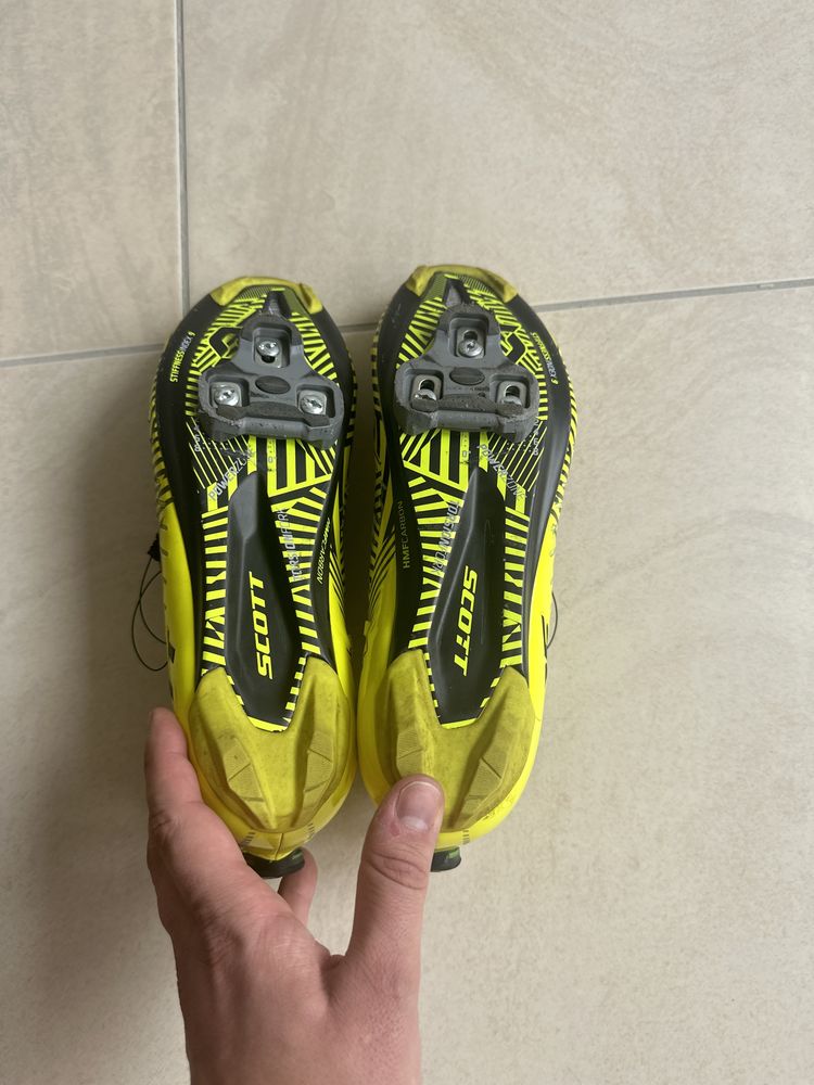 Buty szosowe carbonowe scott tri szosowe 43 jak nowe