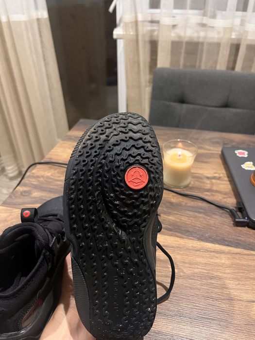 Кросівки nike . Дитячі . Розмір 34, us 2,5 , 21,5 cm.